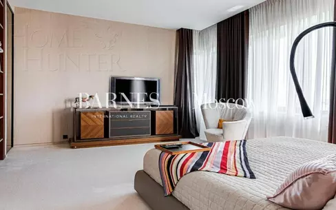 2-этажный коттедж 438 м² с отделкой