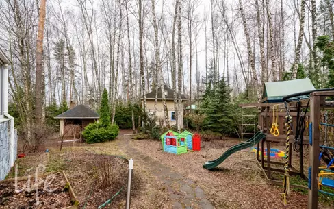 2-этажный коттедж 285 м² с отделкой