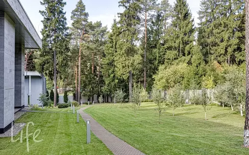 2-этажный коттедж 850 м² с отделкой