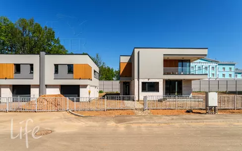 2-этажный коттедж 363 м² без отделки