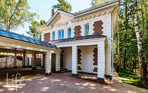 2-этажный коттедж 280 м² без отделки