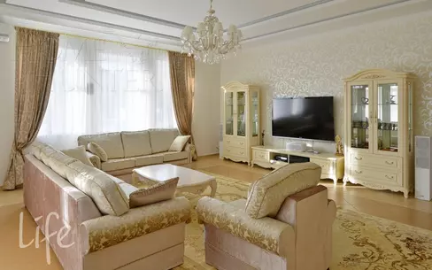 2-этажный коттедж 400 м² с отделкой