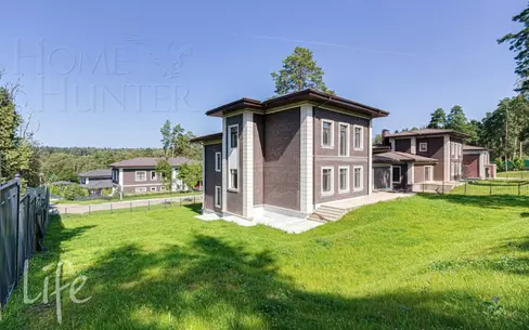 2-этажный коттедж 390 м² без отделки