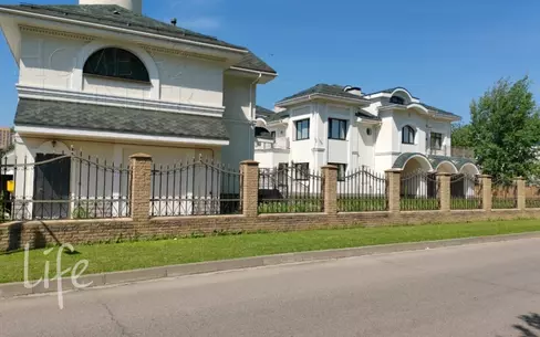 2-этажный коттедж 612 м² с отделкой