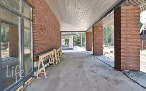 2-этажный коттедж 460 м² без отделки