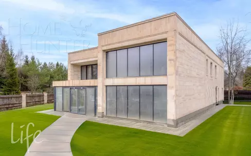 2-этажный коттедж 830 м² без отделки