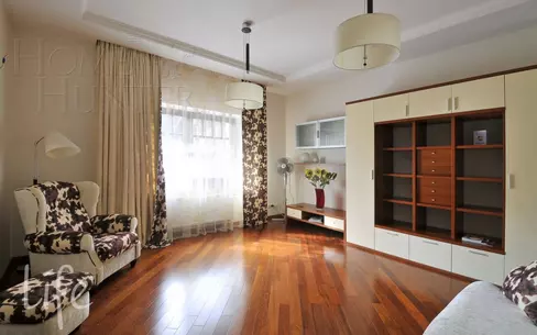 2-этажный коттедж 460 м² с отделкой