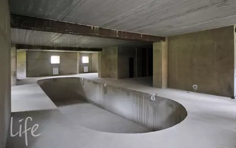 3-этажный коттедж 1 900 м² без отделки