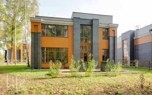 2-этажный коттедж 259 м² без отделки