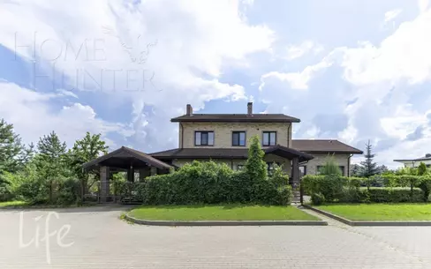 2-этажный коттедж 300 м² с отделкой