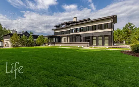 2-этажный коттедж 1 269 м² без отделки