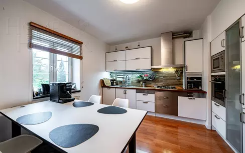 2-этажный коттедж 375 м² с отделкой