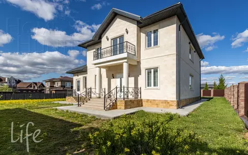 2-этажный коттедж 310 м² с отделкой