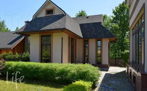 2-этажный коттедж 600 м² с отделкой