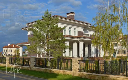 2-этажный коттедж 400 м² с отделкой