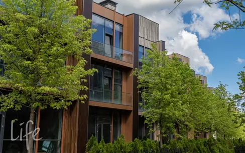 3-этажный таунхаус 238 м² без отделки