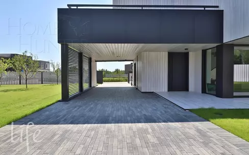 2-этажный коттедж 339 м² с отделкой