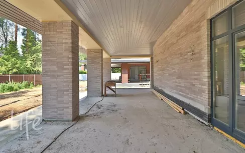 2-этажный коттедж 460 м² без отделки