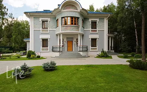 2-этажный коттедж 530 м² с отделкой