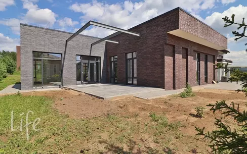 1-этажный коттедж 250 м² без отделки