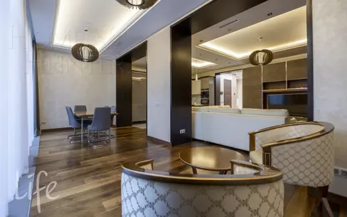 3-этажный таунхаус 310 м² с отделкой