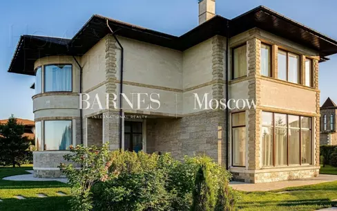 2-этажный коттедж 438 м² с отделкой