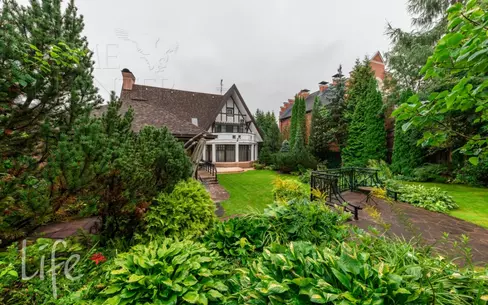 2-этажный коттедж 608 м² с отделкой