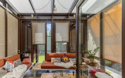 2-этажный таунхаус 250 м² с отделкой