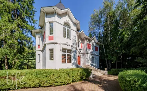 2-этажный коттедж 511 м² с отделкой