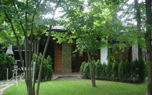 2-этажный коттедж 300 м² с отделкой