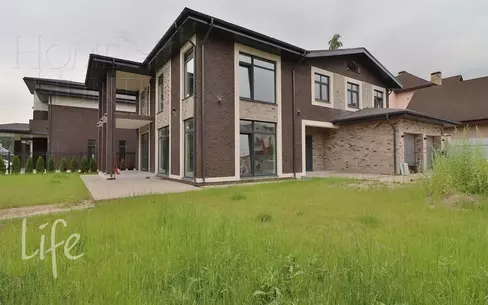 2-этажный коттедж 450 м² с отделкой