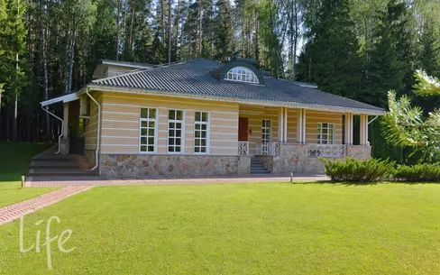 2-этажный коттедж 570 м² с отделкой