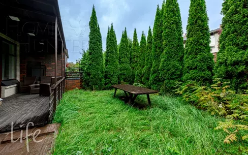 2-этажный таунхаус 220 м² с отделкой