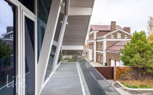 2-этажный коттедж 261 м² с отделкой