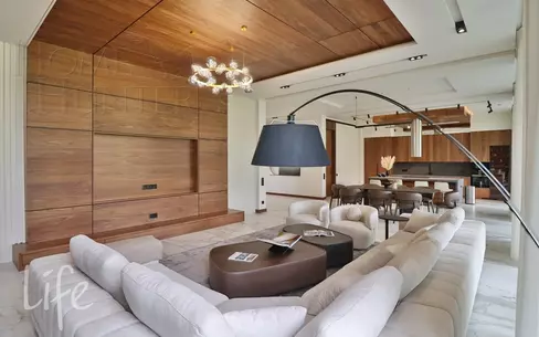 2-этажный коттедж 705 м² с отделкой