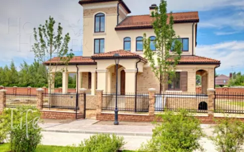 2-этажный коттедж 595 м² без отделки