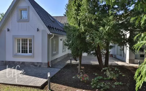 2-этажный коттедж 738 м² с отделкой