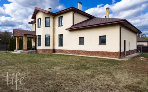 2-этажный коттедж 359 м² с отделкой