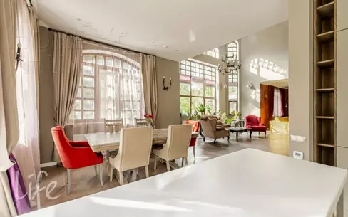 2-этажный коттедж 970 м² с отделкой