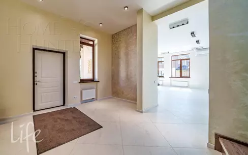 2-этажный коттедж 400 м² с отделкой