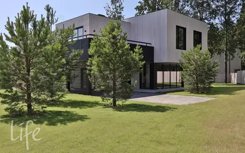 2-этажный коттедж 339 м² с отделкой