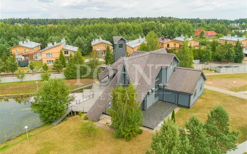 2-этажный коттедж 380 м² с отделкой