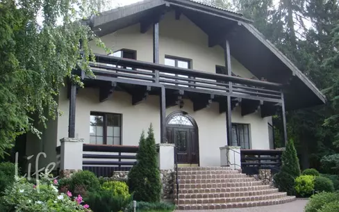 2-этажный коттедж 300 м² с отделкой