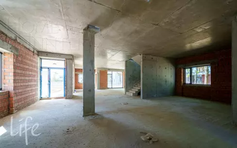 2-этажный коттедж 363 м² без отделки