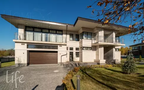 2-этажный коттедж 1 017.21 м² с отделкой