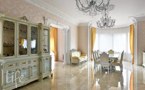 3-этажный коттедж 750 м² с отделкой