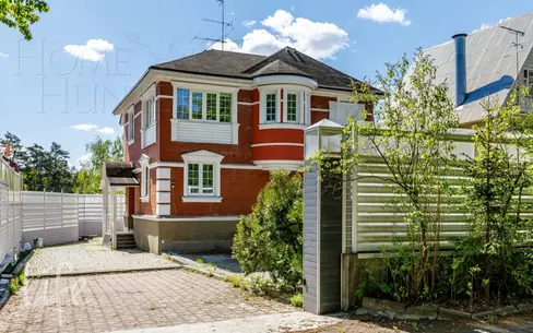 2-этажный коттедж 258 м² с отделкой