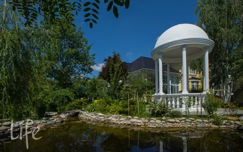 2-этажный коттедж 800 м² с отделкой