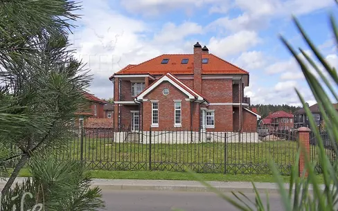 2-этажный коттедж 495 м² без отделки