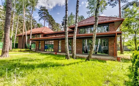 2-этажный коттедж 974 м² без отделки